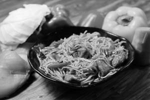 Chicken Schezwan Noodles