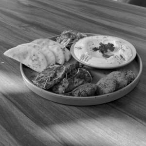 Lebanese Platter With Grilled Chicken