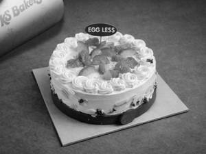 Eggless Gulab Jamun Cake (Serves 8) 500 GMS