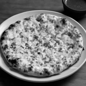 Cheese Garlic Naan