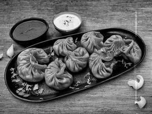 Chicken Butter Garlic Momos
