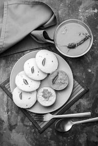 Plain Idli (2 Pcs)