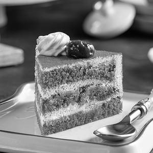 Red Velvet Cake Slice [100 grams]