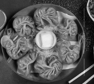 Paneer kurkure momos