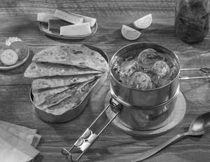 Aloo Palak - 5-GRAIN ROTI Meal