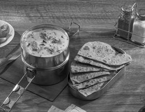 Kadhi Pakoda - 5-GRAIN ROTI Meal