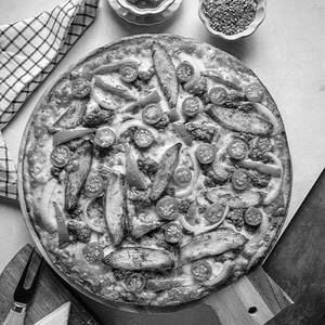 Pesto Chicken Pizza [11 Inch ]