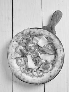 Caprese Pizza