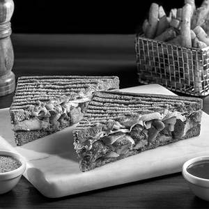 Chicken Tikka Grilled Sandwich