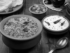 Moringa Ghee Podi Rice Bowl + Mini Curd rice + Vepudu