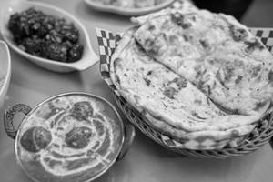 1 Butter Naan (1 Pc) + 1 Chicken Cutlet                                                                                    