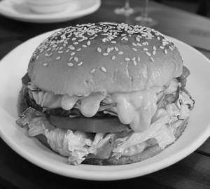 Aloo Tikki Burger