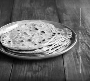 Butter pyaz pratha
