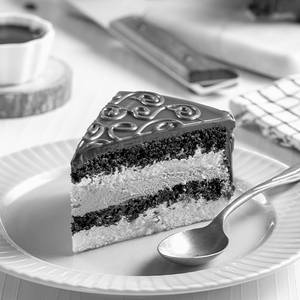 Chocolate Praline Cake Slice [100 grams]