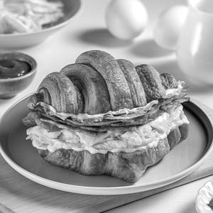 Egg Bacon & Croissant