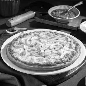 Onion N Cheese Pizza [8 Inch ]