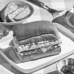 Tomato,Cheese,Lettuce & Egg Sandwich