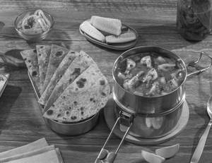 Mushroom Masala - 5-GRAIN ROTI Meal