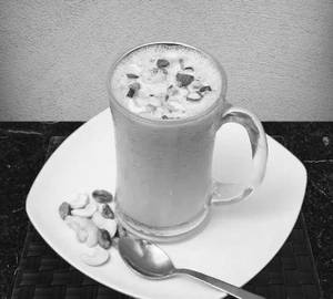 Hazelnut Dry Fruits Shake