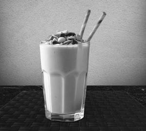 Walnut Dry Fruits Shake