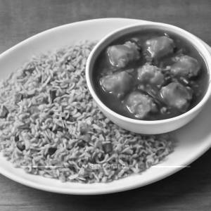 Noodles With Chilli Paneer Gravy