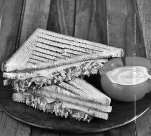 Veggie spanish sandwich
