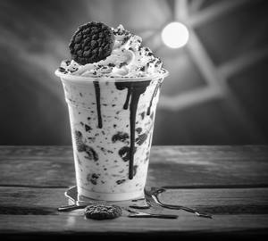 Oreo milkshake                                       