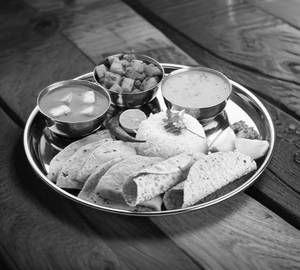 Delux thali