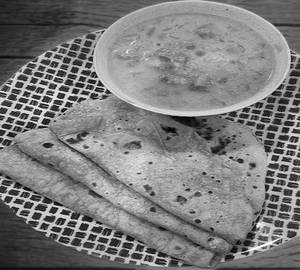 Chapathi(2Nos) With Veg Gravy