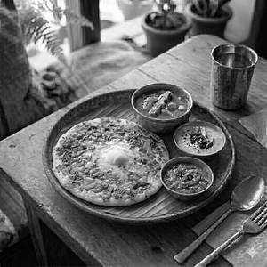 Butter Uttapam