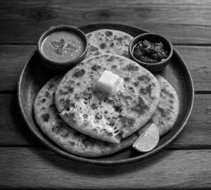Cheese Chilli Paratha