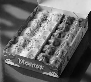 Ultimate Duo Feast Momo Combo - Malai Creamy + Tandoori Tossed (4X2 | 8 Pcs)