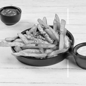 Cheese jalepeno fries                                                                                                            