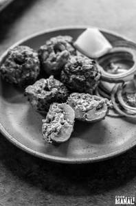 Fried Bharwa Mushroom
