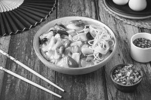 Veg Cantonese Gravy Chowmein