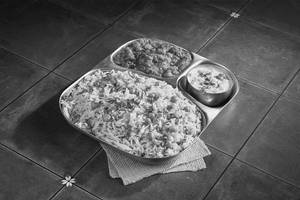 Peas Pulao & Kadai Veg Combo Meal