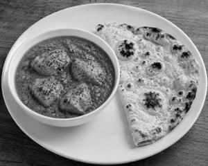 Tandoori Roti (2pc) + Chicken Curry 250ml