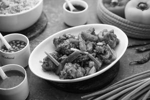 Mongolian Chicken Dry (10 Pcs)