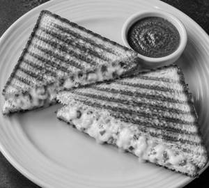 Corn & Onion Cheese Sandwich (Best Seller)