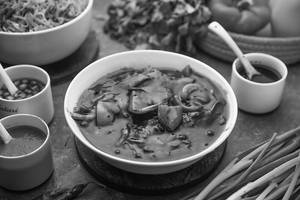 Chilli Prawn (gravy)(8 Pcs)