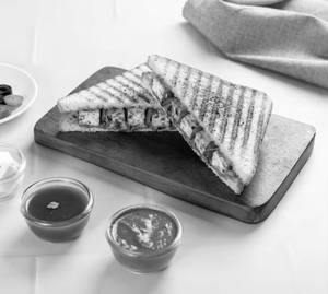 Paneer Tikka Grilled Sandwich