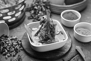 Mutton Rezala (2 Pcs)