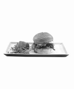Classic Grilled Chicken Burger (250 Gm)