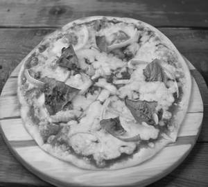 Onion Pizza