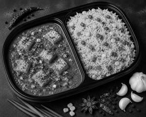Corn Fried Rice With Garlic Paneer Gravy