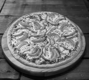 Classic Farm Veg Pizza
