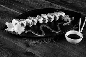 Cream Cheese Sushi Roll (9 Pieces)