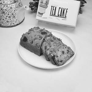 Banana Walnut Tea Cake