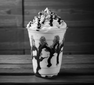 American Nuts Sundae