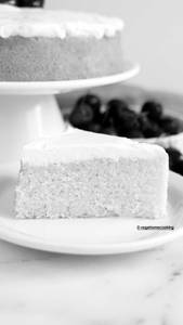 Butter scotch Classic Eggless Cake          